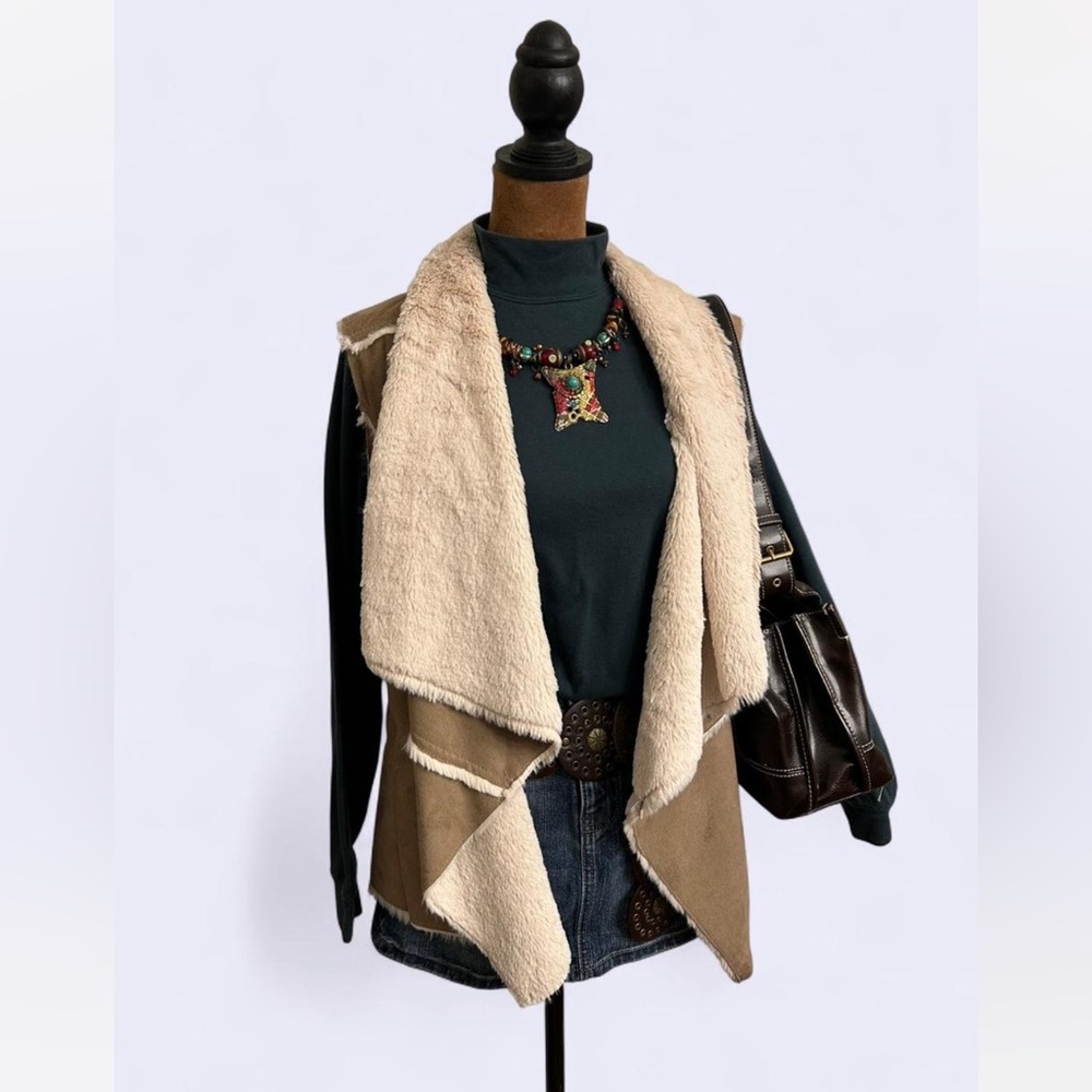 All Jazzed Up beige & cream faux suede vest w faux fur lining